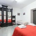 Casa Mia Al Centro - Apartment In Napoli