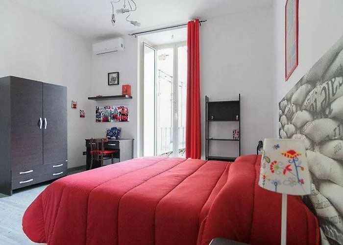 Casa Mia Al Centro - Apartment In Napoli