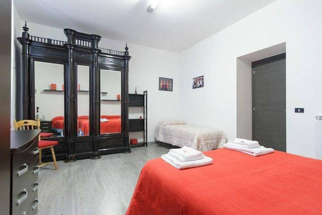 Casa Mia Al Centro - Apartment In Napoli Appartement Napels