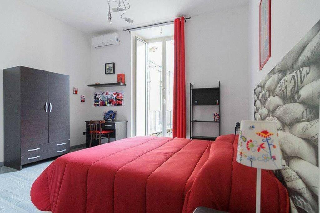 Casa Mia Al Centro - Apartment In Napoli * Napels
